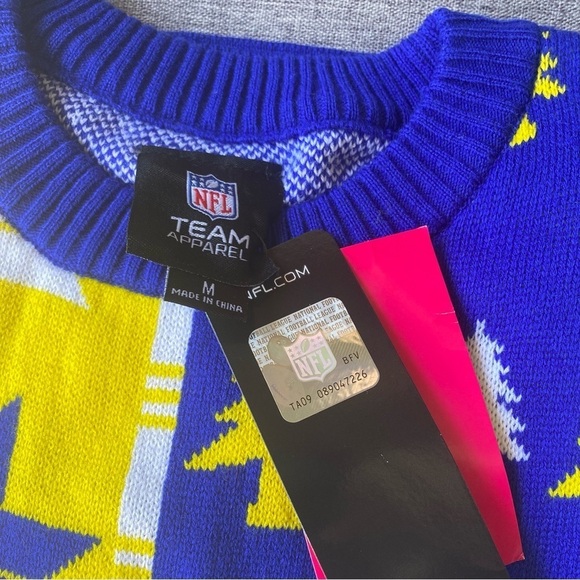 Los Angeles Rams Busy Block Snowfall Sweater, Medium - Picture 3 of 12